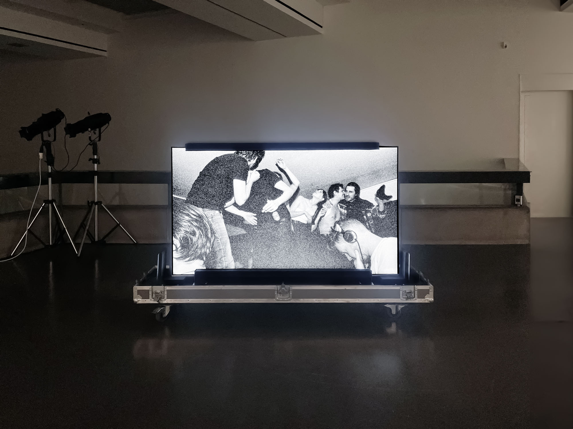 Stephan Machac IM KINOSAAL Kunsthalle Düsseldorf Grabbeplatz 4, 40213 Düsseldorf
