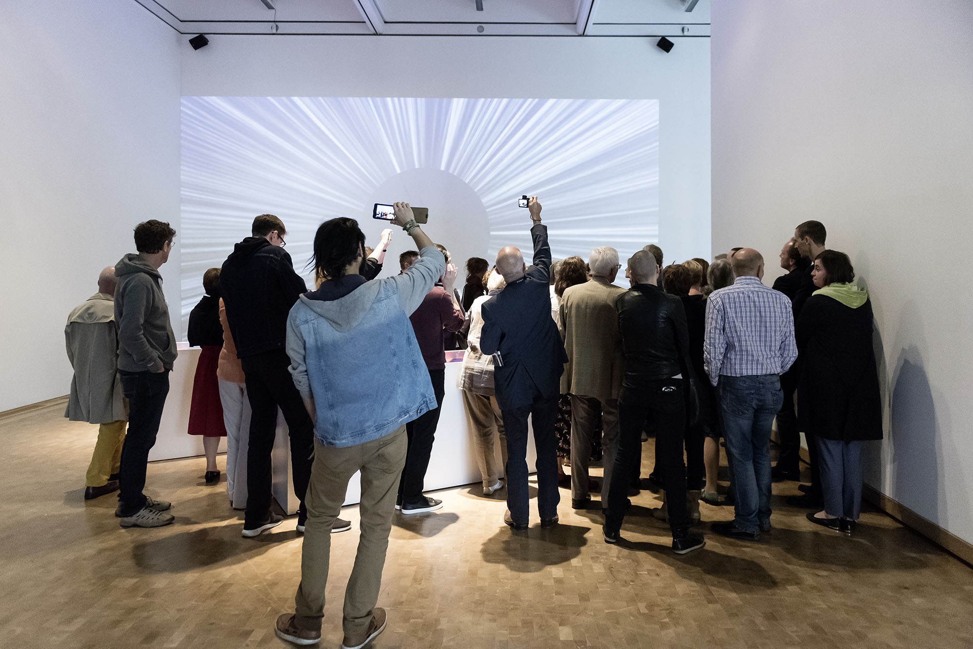 Stephan Machac VON DEN STRÖMEN DER STADT Museum Abteiberg Abteistraße 27 / 41061 Mönchengladbach