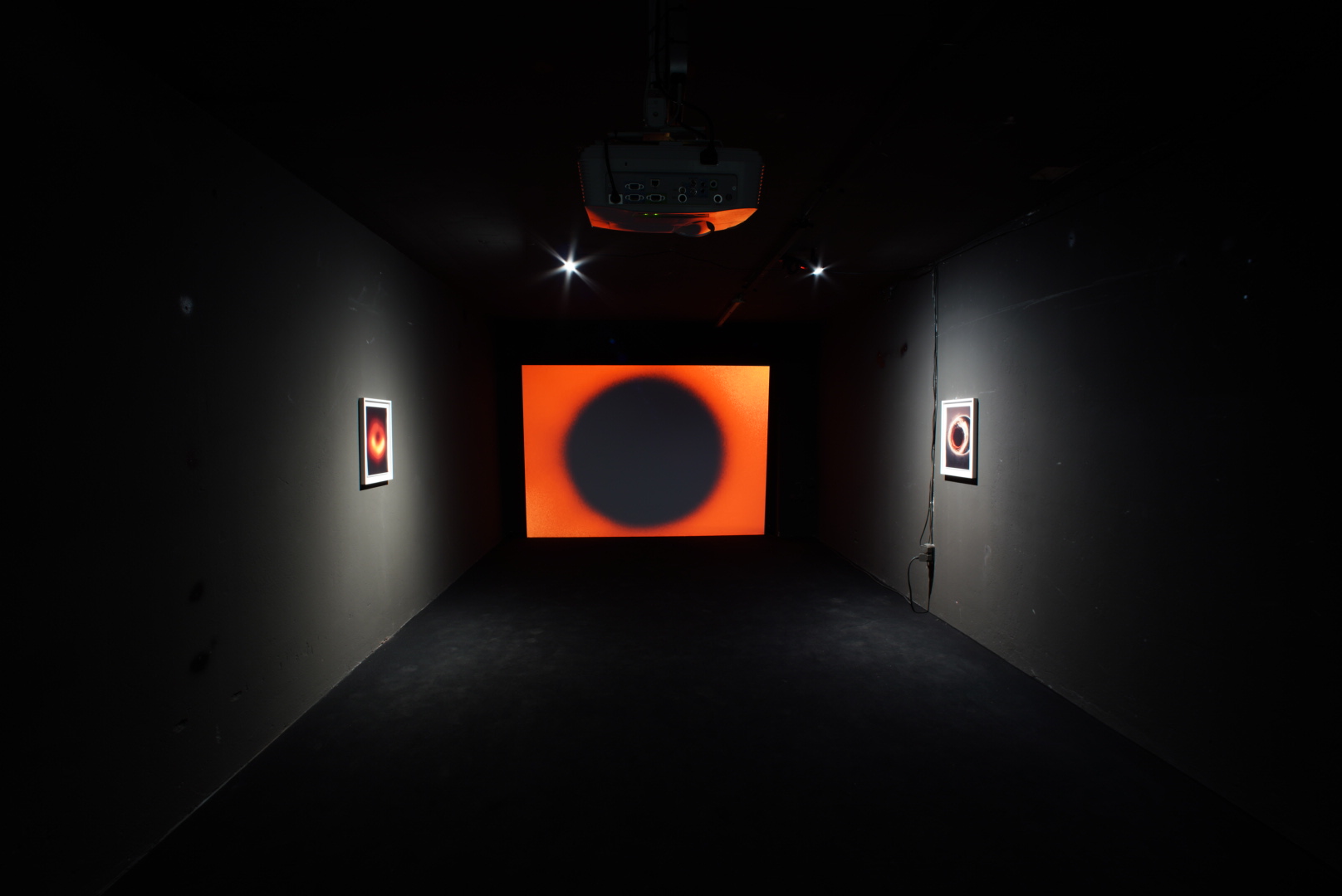 Stephan Machac GRAVITATIONAL WAVES (WITHOUT GRAVITY TEARS DON'T FALL) - Volume 2, 2022 2022 Installation view - GRAVITATIONAL WAVES (WITHOUT GRAVITY TEARS DON'T FALL) Volume 2, 2022